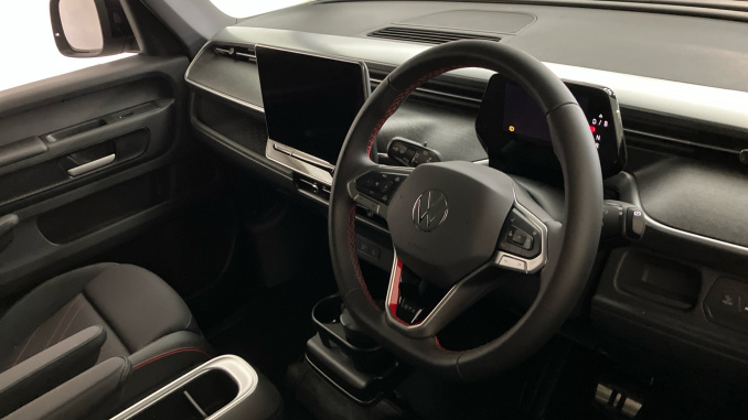 Volkswagen ID. Buzz 250kW GTX Pro 79kWh 5dr 4MOTION Auto Electric Estate - Image 6